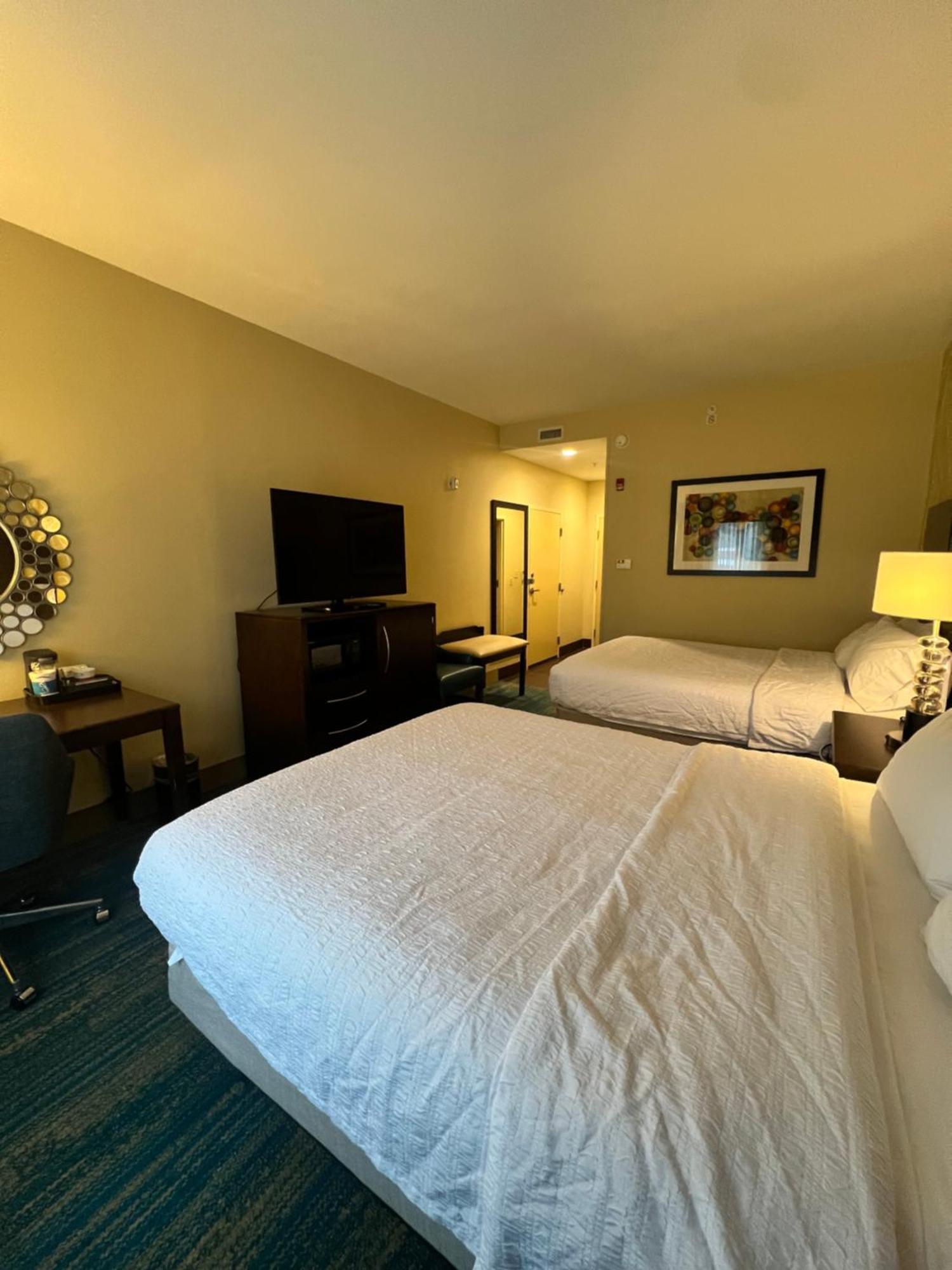 Hampton Inn & Suites Stroudsburg Bartonsville Poconos Eksteriør billede